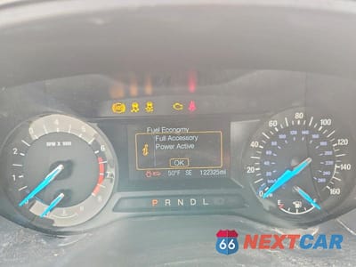 Zdjęcie 9 z 13 samochodu: 2017 FORD FUSION SE VIN:3FA6P0H71HR117871 - miniatura