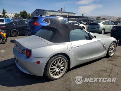 Trzecie zdjęcie samochodu z tyłu: 2003 BMW Z4 2.5 VIN:4USBT33413LS46942 - miniatura