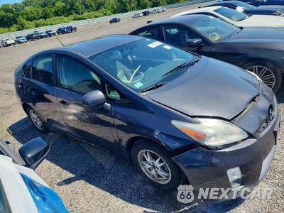 Czwarte zdjęcie samochodu z boku: 2011 TOYOTA PRIUS TWO VIN:JTDKN3DU8B0284456 - miniatura