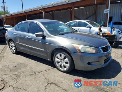 Czwarte zdjęcie samochodu z boku: 2008 HONDA ACCORD EXL VIN:1HGCP36808A089244 - miniatura