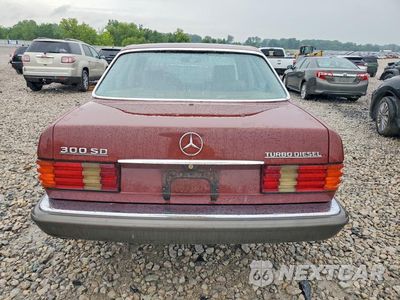 Zdjęcie 6 z 12 samochodu: 1984 MERCEDES-BENZ 400-CLASS VIN:WDBCB20AXCB030089 - miniatura