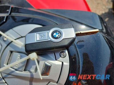 Zdjęcie 8 z 9 samochodu: 2022 BMW S 1000 XR VIN:WB10E4302N6F15302 - miniatura