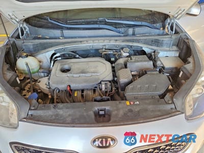 Zdjęcie 12 z 13 samochodu: 2017 KIA SPORTAGE LX VIN:KNDPMCAC4H7260305 - miniatura