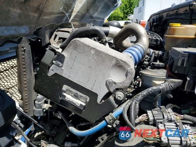 Zdjęcie 7 z 10 samochodu: 2018 FORD F750 SUPER DUTY BOX TRUCK VIN:1FDNF7DC4JDF04882 - miniatura