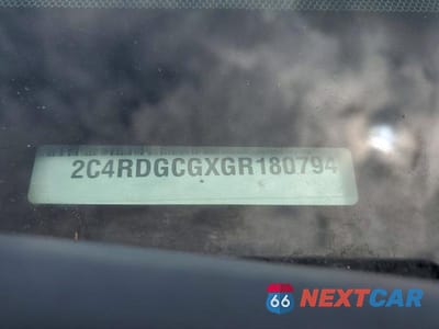 Zdjęcie 12 z 12 samochodu: 2016 DODGE GRAND CARAVAN SXT VIN:2C4RDGCGXGR180794 - miniatura