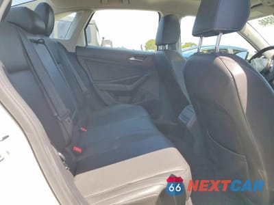 Zdjęcie 10 z 12 samochodu: 2019 VOLKSWAGEN JETTA S VIN:3VWC57BU5KM266389 - miniatura