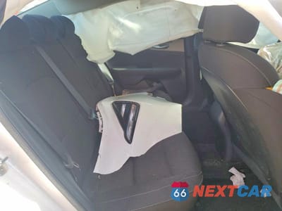 Zdjęcie 10 z 12 samochodu: 2019 KIA FORTE LXS VIN:3KPF24AD9KE112920 - miniatura
