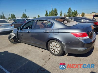 Drugie zdjęcie samochodu z przodu: 2010 HONDA ACCORD LX VIN:1HGCP2F37AA046010 - miniatura