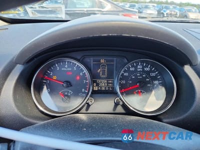 Zdjęcie 9 z 13 samochodu: 2014 NISSAN ROGUE VIN:JN8AS5MV9EW201728 - miniatura