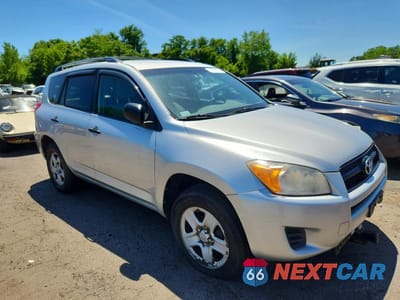 Czwarte zdjęcie samochodu z boku: 2012 TOYOTA RAV4 BASE VIN:2T3BF4DV2CW187908 - miniatura