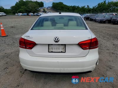 Zdjęcie 6 z 12 samochodu: 2014 VOLKSWAGEN PASSAT SE VIN:1VWBH7A32EC015878 - miniatura