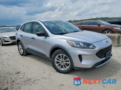 Czwarte zdjęcie samochodu z boku: 2020 FORD ESCAPE S VIN:1FMCU0F63LUA47027 - miniatura