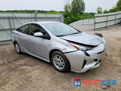 Czwarte zdjęcie samochodu z boku: 2016 TOYOTA PRIUS TWO VIN:JTDKBRFU7G3508993 - miniatura
