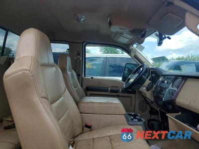 Piąte zdjęcie samochodu w środku: 2009 FORD F350 SUPER DUTY VIN:1FTWX31R09EA52166 - miniatura
