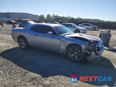 Czwarte zdjęcie samochodu z boku: 2013 DODGE CHALLENGER SXT VIN:2C3CDYAG6DH642000 - miniatura