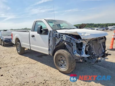 Czwarte zdjęcie samochodu z boku: 2021 FORD F250 SUPER DUTY VIN:1FTBF2A60MEC72692 - miniatura