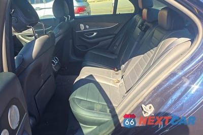 Zdjęcie 6 z 14 samochodu: 2022 MERCEDES-BENZ E 350 VIN:W1KZF8DB5NB084530 - miniatura