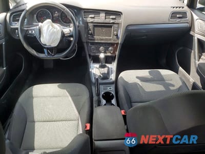 Zdjęcie 8 z 13 samochodu: 2019 VOLKSWAGEN GOLF S VIN:3VWG57AU5KM002995 - miniatura