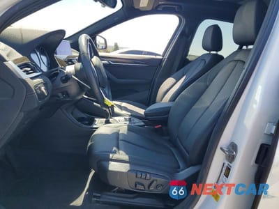 Zdjęcie 7 z 13 samochodu: 2020 BMW X1 SDRIVE28I VIN:WBXJG7C00L5R57128 - miniatura