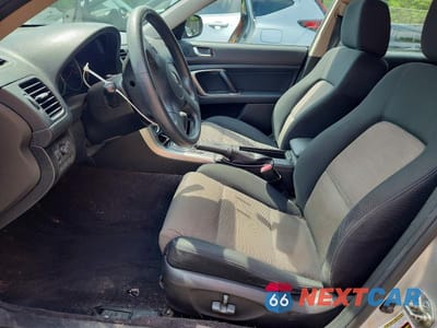 Zdjęcie 7 z 12 samochodu: 2007 SUBARU OUTBACK OUTBACK 2.5I VIN:4S4BP61C777311096 - miniatura