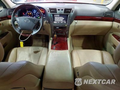 Zdjęcie 8 z 12 samochodu: 2007 LEXUS LS 460 VIN:JTHBL46F375047649 - miniatura