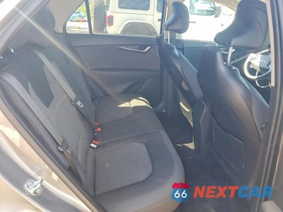 Zdjęcie 10 z 12 samochodu: 2026 KIA NIRO LX VIN:KNDCP3LE5T5322738 - miniatura
