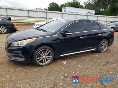 2015 HYUNDAI SONATA SPORT 2.0T 5NPE34AB7FH209090 - główne zdjęcie licytacji z USA - miniatura