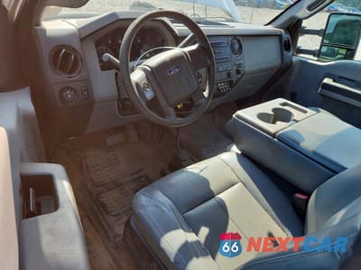 Zdjęcie 8 z 12 samochodu: 2015 FORD F350 SUPER DUTY VIN:1FDRF3H61FEC81491 - miniatura