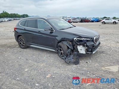 Czwarte zdjęcie samochodu z boku: 2021 BMW X1 SDRIVE28I VIN:WBXJG7C06M5T42455 - miniatura