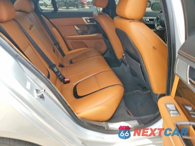 Zdjęcie 10 z 12 samochodu: 2012 JAGUAR XF PORTFOLIO VIN:SAJWA0HB2CLS22072 - miniatura