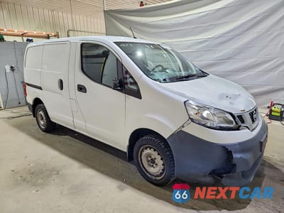 Czwarte zdjęcie samochodu z boku: 2014 NISSAN NV 2500 VIN:3N6CM0KN6EK695608 - miniatura