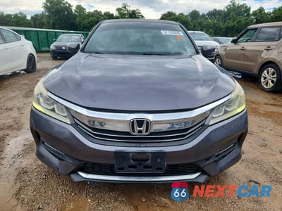 Piąte zdjęcie samochodu w środku: 2016 HONDA ACCORD SPORT VIN:1HGCR2F53GA111505 - miniatura