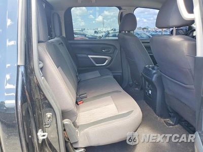 Zdjęcie 10 z 12 samochodu: 2021 NISSAN TITAN SV VIN:1N6AA1EFXMN526517 - miniatura