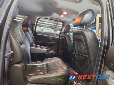 Zdjęcie 11 z 13 samochodu: 2011 CHEVROLET SUBURBAN K1500 LT VIN:1GNSKJE38BR270207 - miniatura