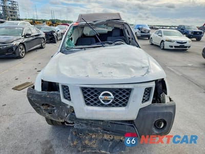Piąte zdjęcie samochodu w środku: 2010 NISSAN XTERRA X VIN:5N1AN0NU4AC506542 - miniatura