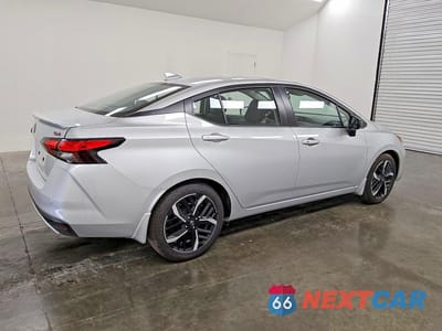 Trzecie zdjęcie samochodu z tyłu: 2025 NISSAN VERSA SR VIN:3N1CN8FV0SL845360 - miniatura