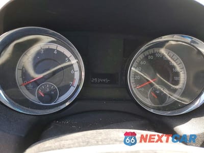 Zdjęcie 9 z 13 samochodu: 2011 DODGE GRAND CARAVAN EXPRESS VIN:2D4RN4DGXBR673669 - miniatura
