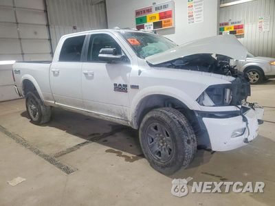 Czwarte zdjęcie samochodu z boku: 2017 RAM 2500 SLT VIN:3C6UR5DJ3HG759425 - miniatura