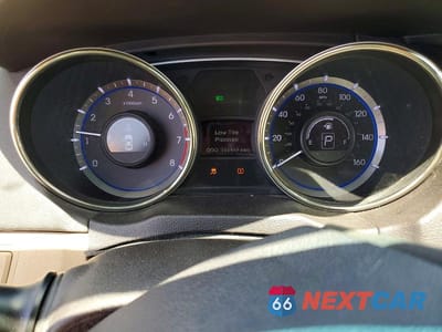 Zdjęcie 9 z 12 samochodu: 2013 HYUNDAI SONATA LIMITED VIN:5NPEC4AC5DH639688 - miniatura