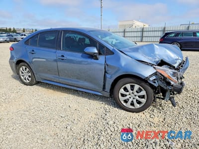 Czwarte zdjęcie samochodu z boku: 2020 TOYOTA COROLLA LE VIN:5YFEPRAE8LP028638 - miniatura