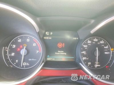 Zdjęcie 9 z 14 samochodu: 2021 ALFA ROMEO STELVIO TI VIN:ZASPAKBNXM7D15716 - miniatura