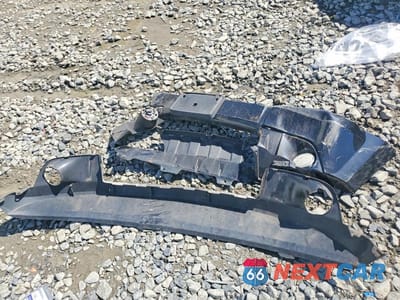 Zdjęcie 13 z 14 samochodu: 2008 JEEP GRAND CHEROKEE LAREDO VIN:1J8GR48K38C219684 - miniatura