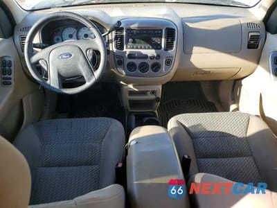 Zdjęcie 8 z 13 samochodu: 2003 FORD ESCAPE XLT VIN:1FMYU93103KE07031 - miniatura