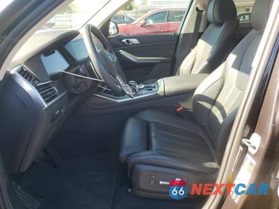 Zdjęcie 7 z 13 samochodu: 2022 BMW X7 XDRIVE40I VIN:5UXCW2C06N9K92788 - miniatura