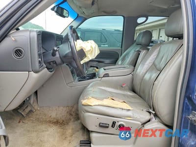 Zdjęcie 7 z 12 samochodu: 2003 CHEVROLET SUBURBAN K1500 VIN:1GNFK16ZX3J248892 - miniatura