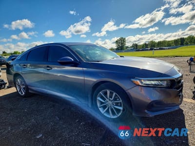 Czwarte zdjęcie samochodu z boku: 2021 HONDA ACCORD LX VIN:1HGCV1F12MA124325 - miniatura