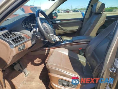Zdjęcie 7 z 13 samochodu: 2008 BMW X5 3.0I VIN:5UXFE43508L033051 - miniatura