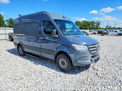 Czwarte zdjęcie samochodu z boku: 2019 MERCEDES BENZ SPRINTER 2500 DELIVERY VAN VIN:WD4PF0CD5KP060190 - miniatura
