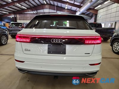 Zdjęcie 6 z 13 samochodu: 2019 AUDI Q8 PREMIUM VIN:WA1AVAF16KD020478 - miniatura