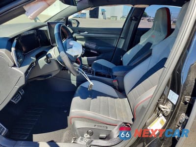 Zdjęcie 7 z 12 samochodu: 2025 VOLKSWAGEN GTI SE VIN:WVW3A7CD9SW224112 - miniatura